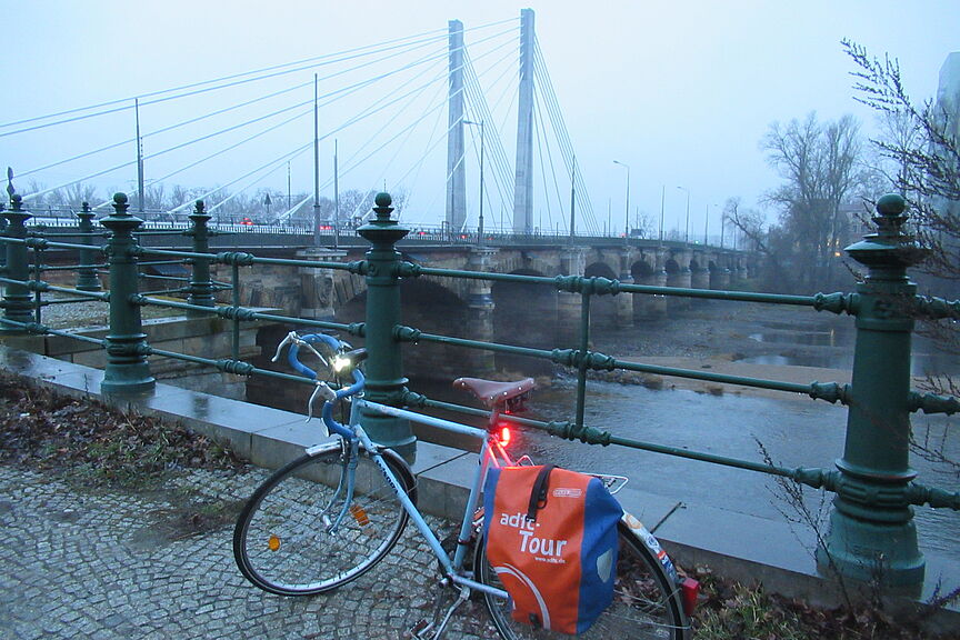 neue Strombrücke in MD